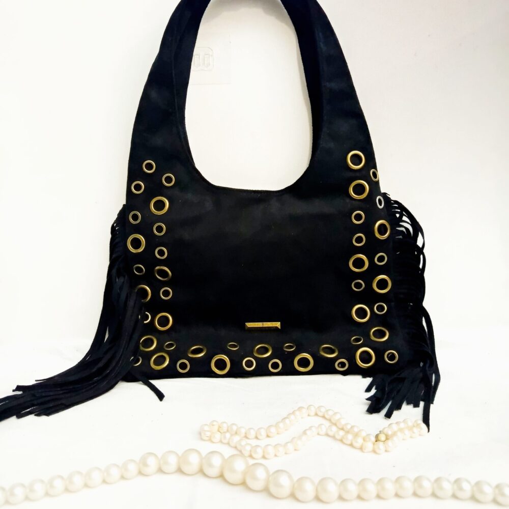 Bag to bag τσάντα μαύρη με κρόσια.