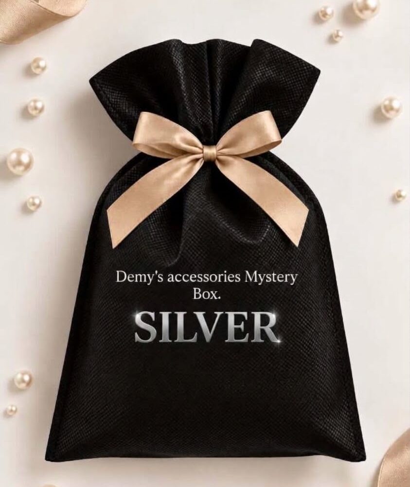 Demy’s Mystery Box •SILVER•🎁